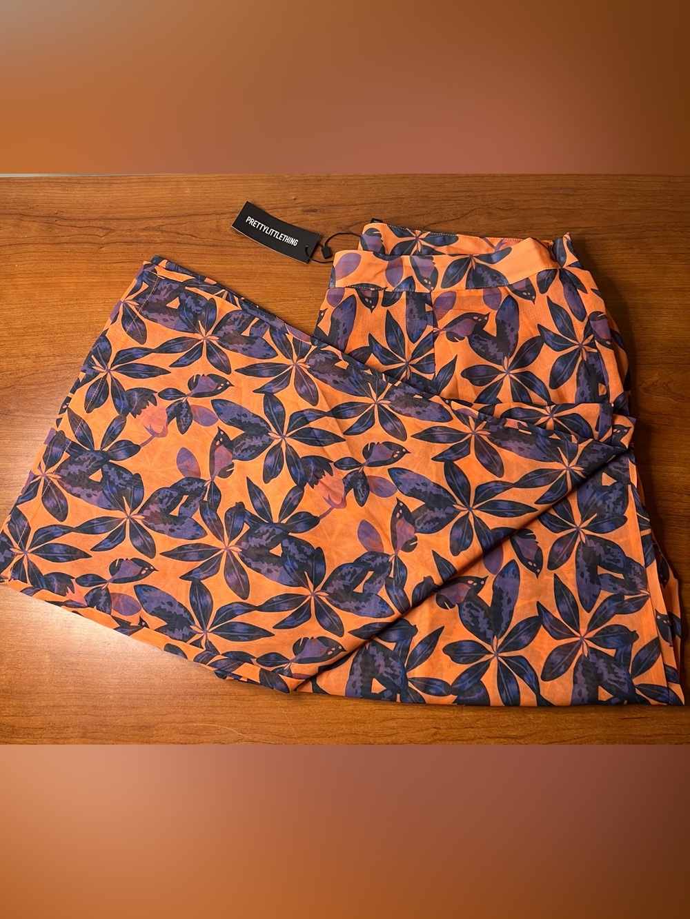 NWT PrettyLittleThings Orange Print Beach Flares (Plus Size 16)